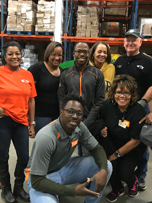 AH PA Chapter Volunteering at the Central PA food Bank